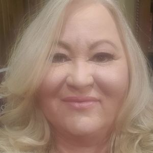 Meet your Posher, Charlotte